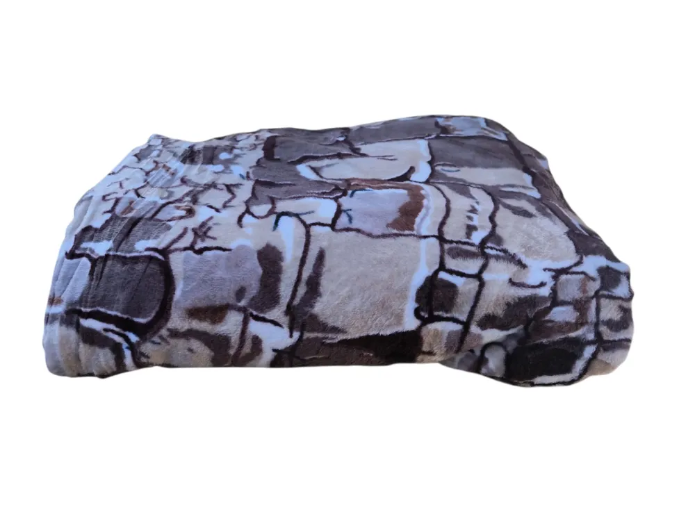 Patura Dubla Groasa – 200x230 cm – Model Geometric Maro-Bej – Moderna si Calduroasa