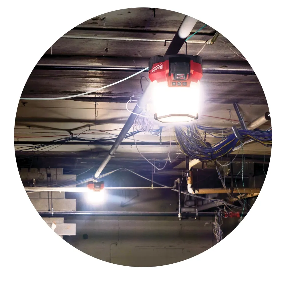 Lanternă LED Milwaukee M18 ONESLSP-0 18V