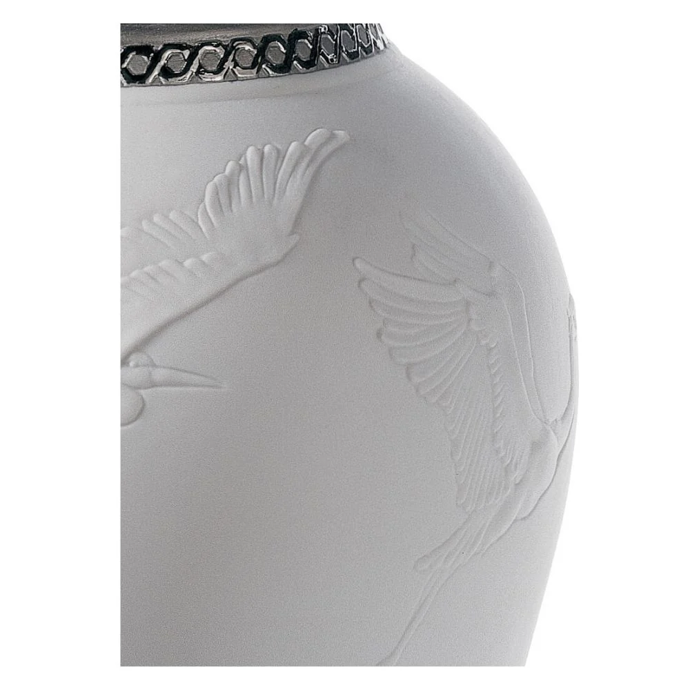 Vaza din portelan cu capac Herons Realm Jose Luis Alvarez - LLADRO