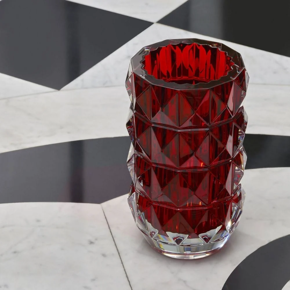 Vaza rosie din cristal, Louxor Thomas Bastide - BACCARAT